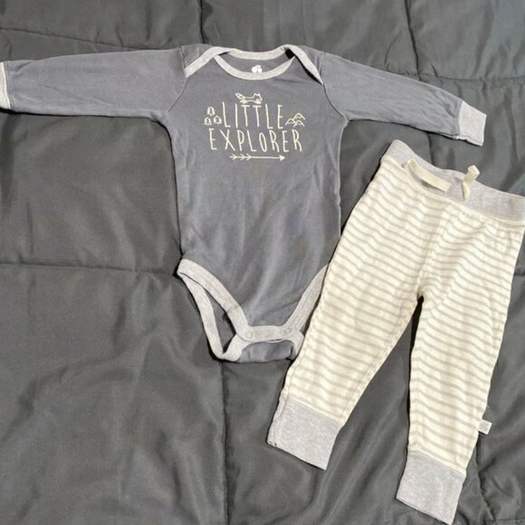 Organic Cotton Baby Outfit - Picture 1 of 8